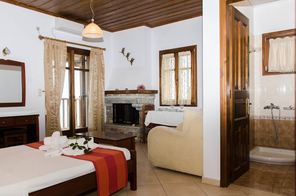 Guesthouse Enastron Хорефто Экстерьер фото