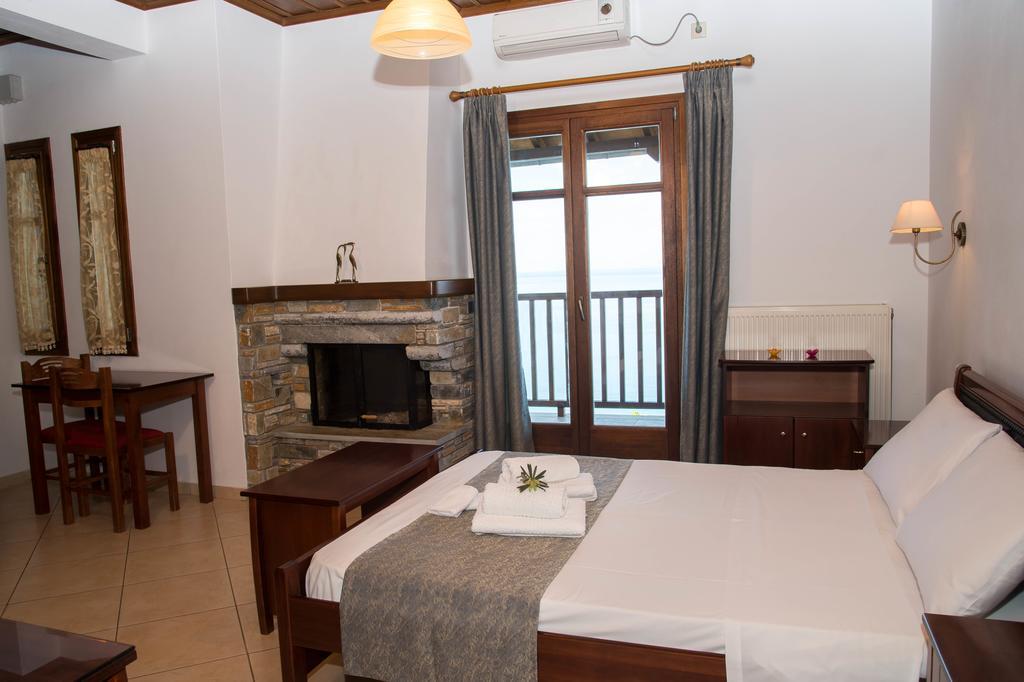 Guesthouse Enastron Хорефто Экстерьер фото