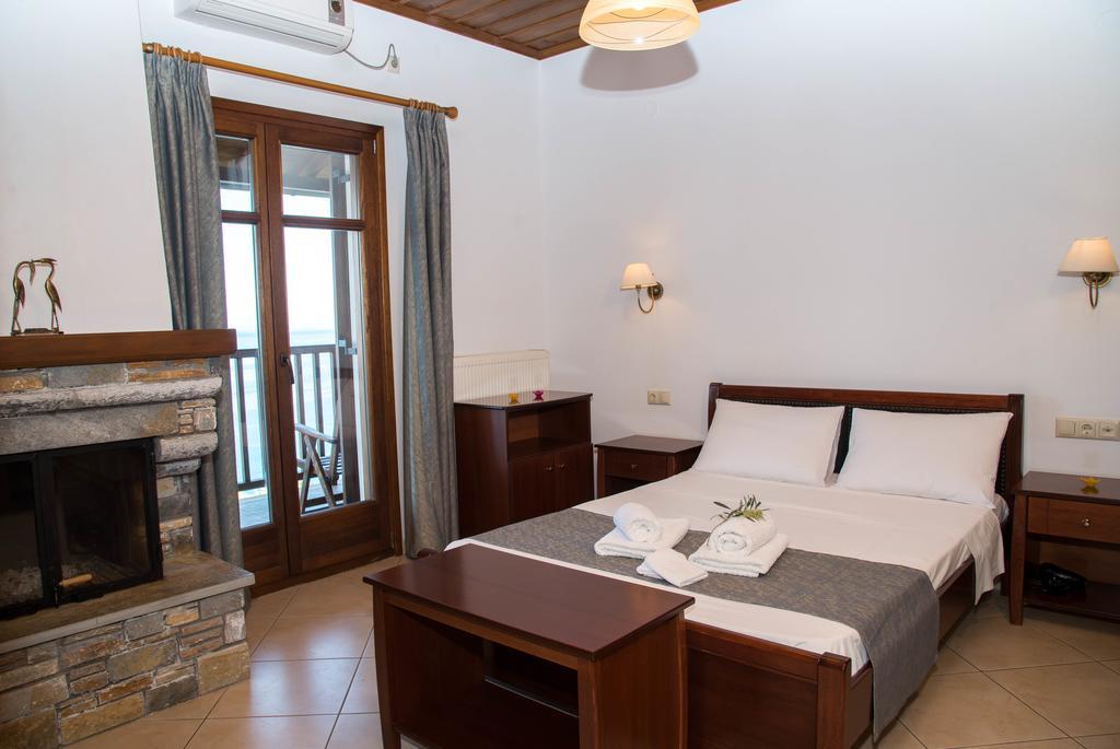 Guesthouse Enastron Хорефто Экстерьер фото