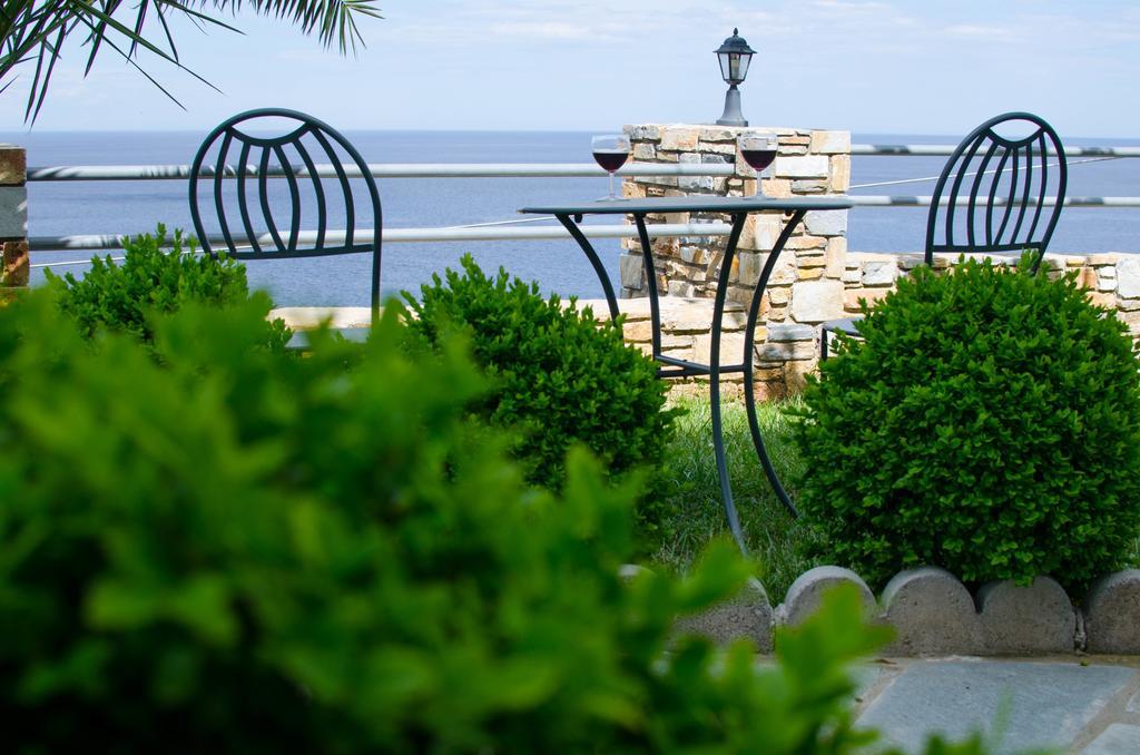 Guesthouse Enastron Хорефто Экстерьер фото