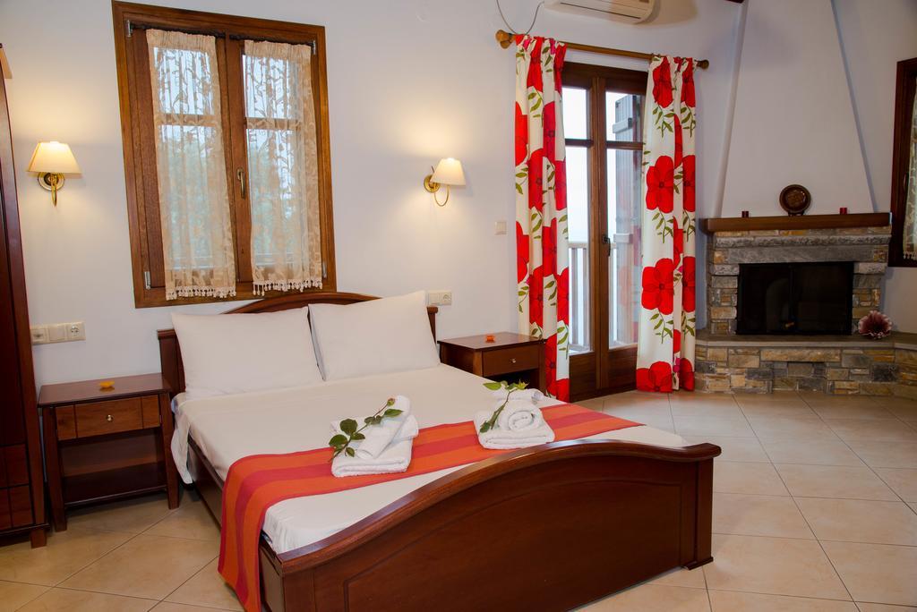 Guesthouse Enastron Хорефто Экстерьер фото